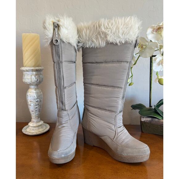 Juicy Couture Shoes - Juicy Couture Vintage Fur Trim Snow Boots Taupe 10